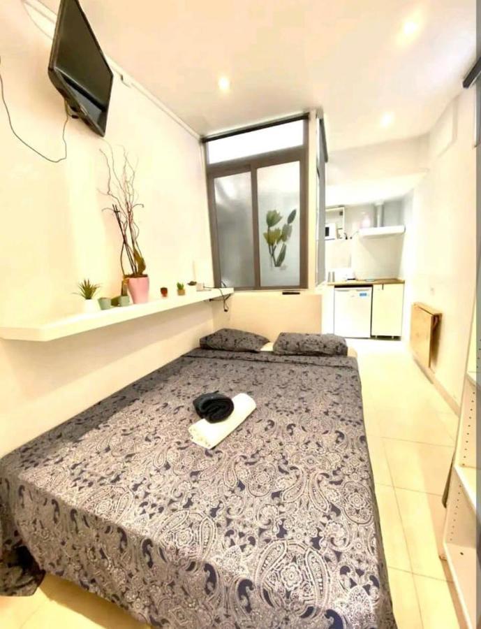 012 Apartamento 4 3 Lägenhet Barcelona Exteriör bild